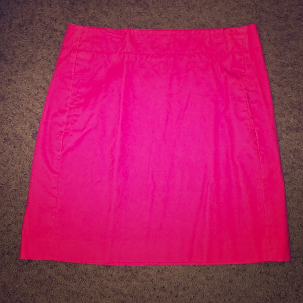 Ann Taylor Loft pink front pocket skirt